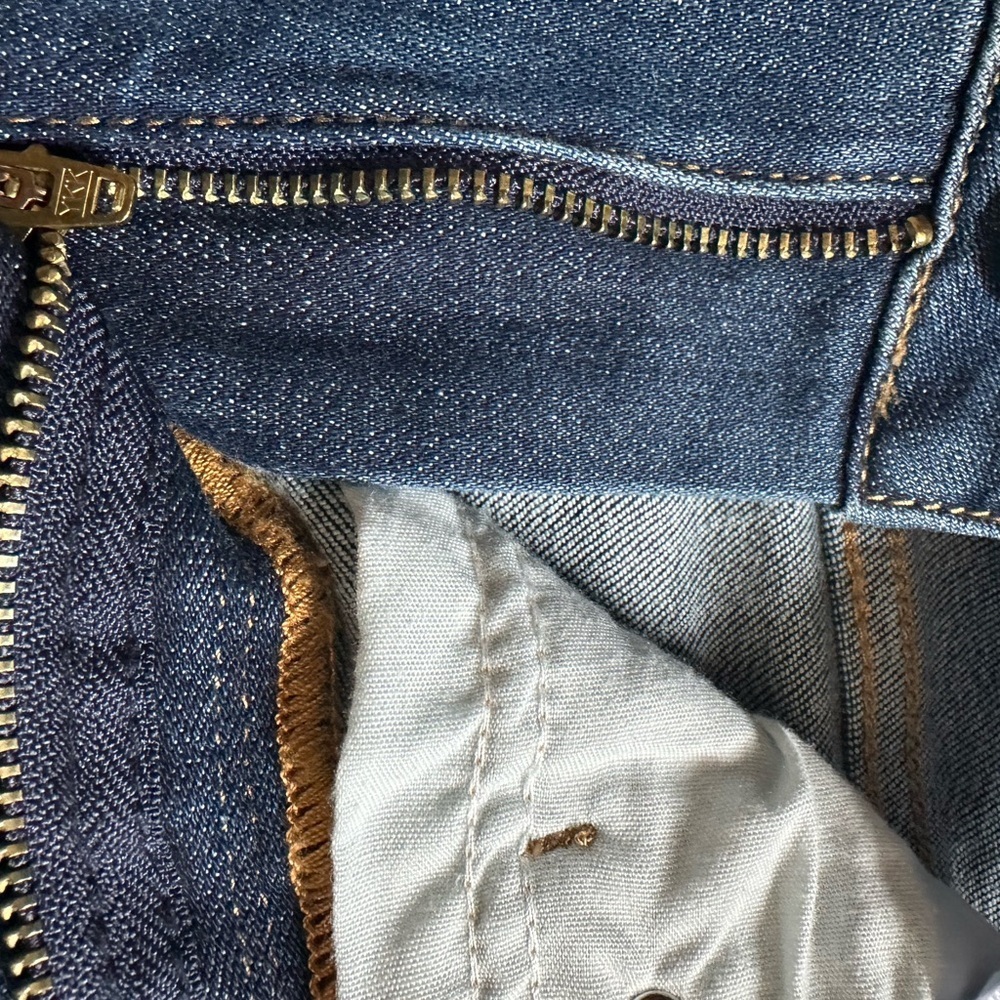 DRIFTWOOD Blue Skinny Jeans with Elegant Detailing - Picture 13 of 14